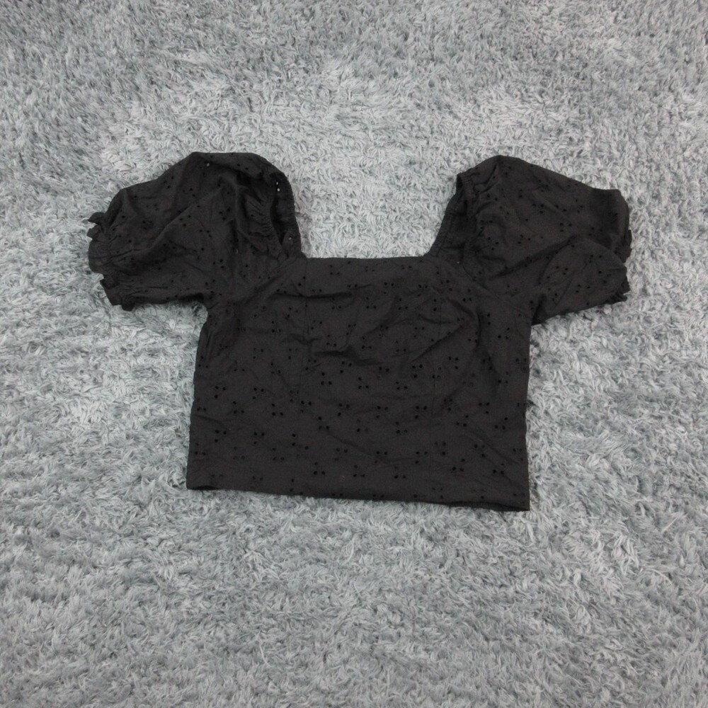 Mason & Belle Shirt Womens Medium Black Eyelet Puff Sleeve Crop Top Boho NWT